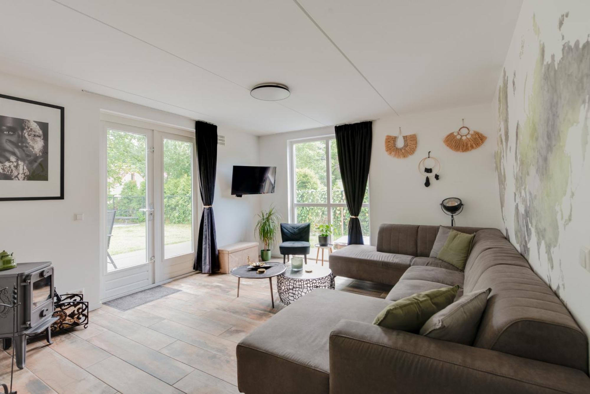 Het Huys Ewijk Mooi Luxe En Een Laadpaal المظهر الخارجي الصورة
